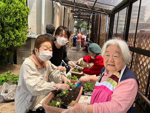 10:00~ アクティビティ、入浴